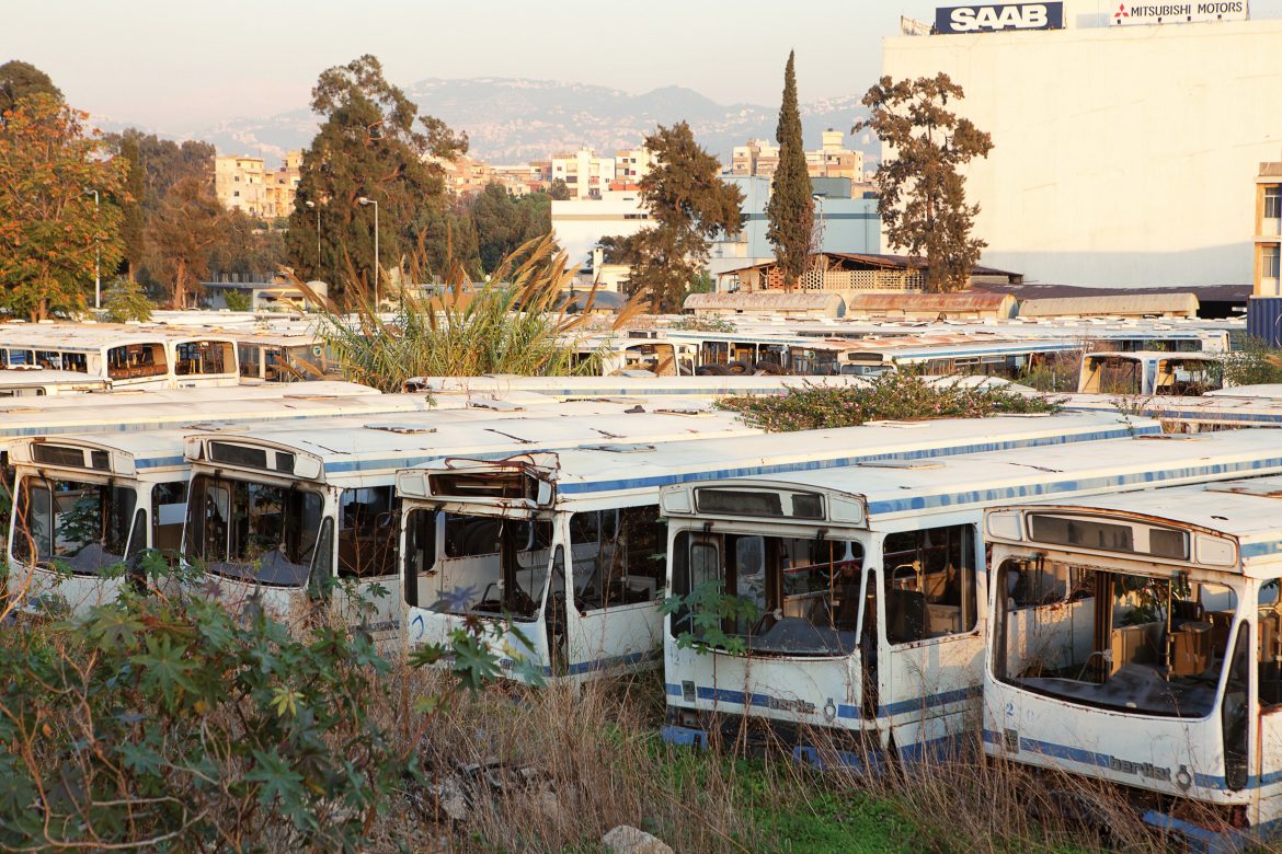 TRANSPORT_Bus-graveyard-8